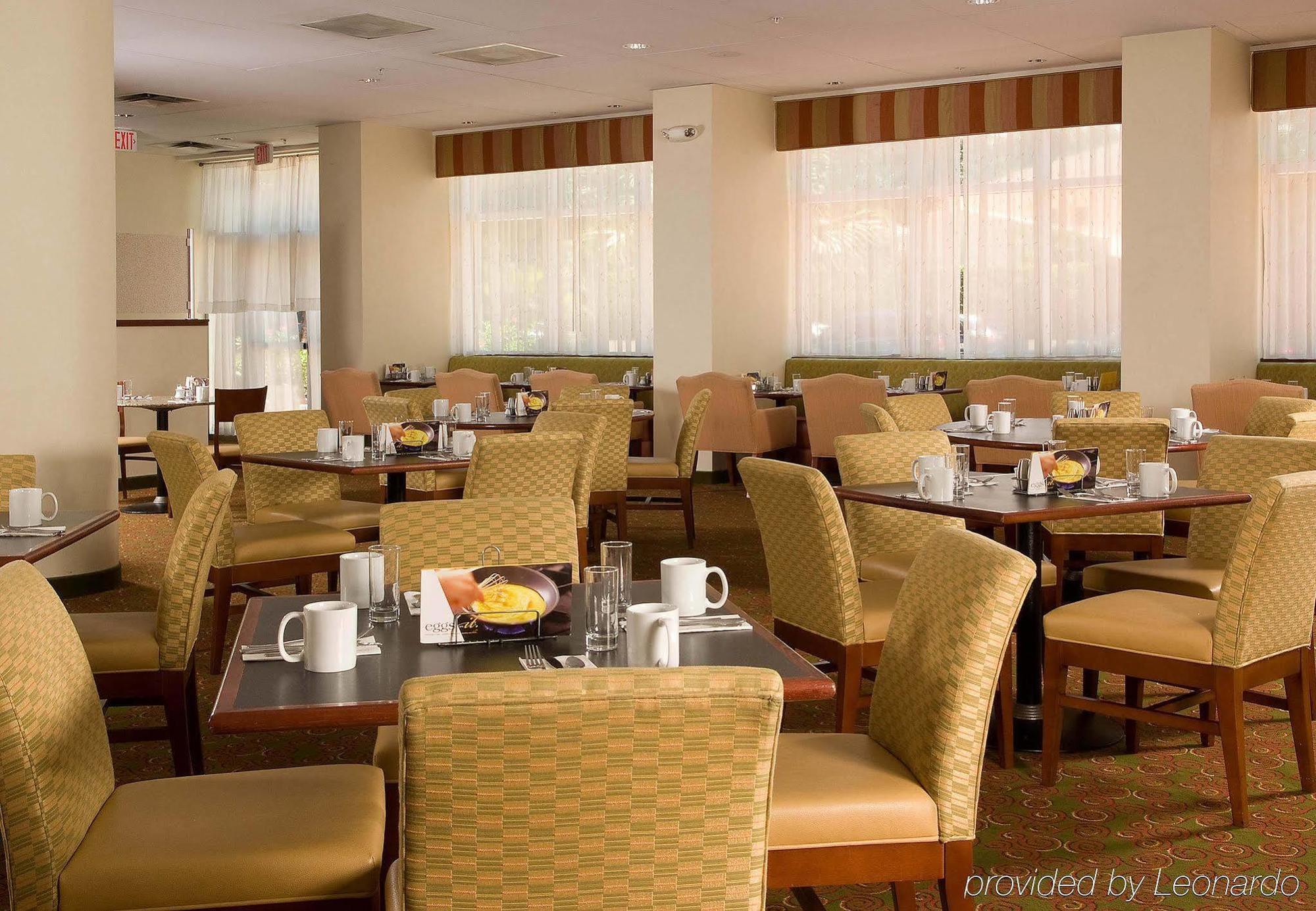 Hotel Courtyard Miami Coral Gables Restaurant photo