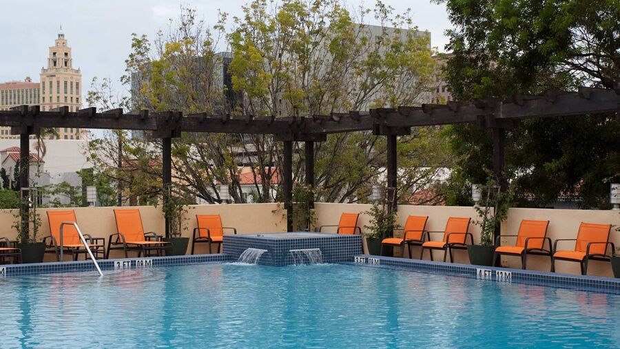 Hotel Courtyard Miami Coral Gables Extérieur photo